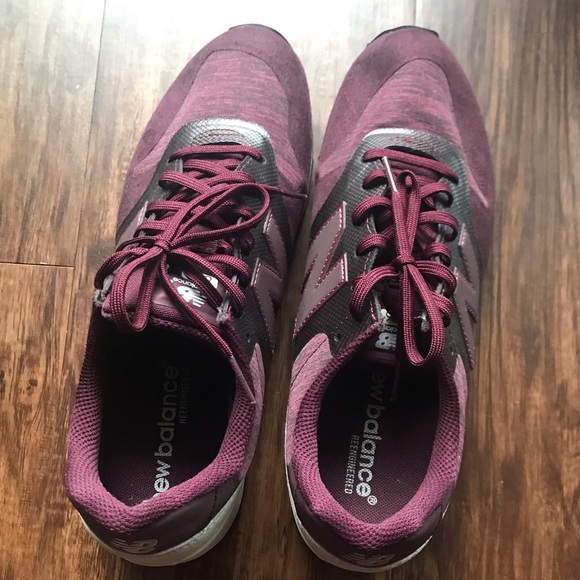 Women’s New Balance sneakers - Picture 1 of 4